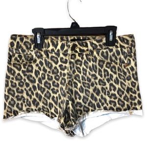 JUDY BLUE | SUMMER NIGHTS LEOPARD PRINT JEANS SHORTS SZ MEDIUM